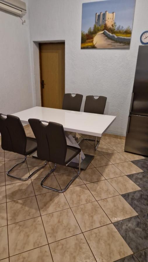 Apartment Jelena セニ エクステリア 写真